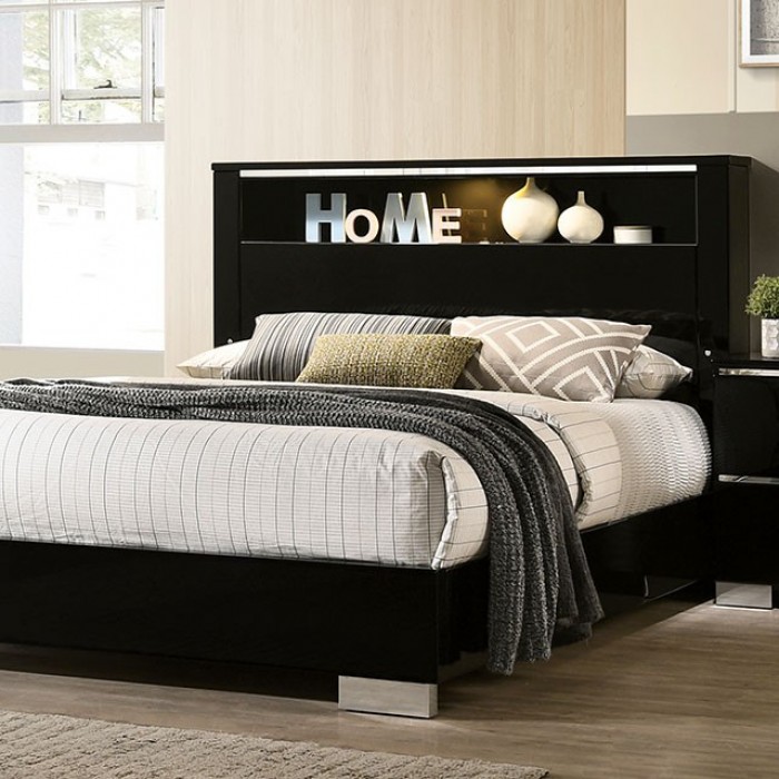 Furniture of America Carlie Bedroom Set - Thumbnail 2