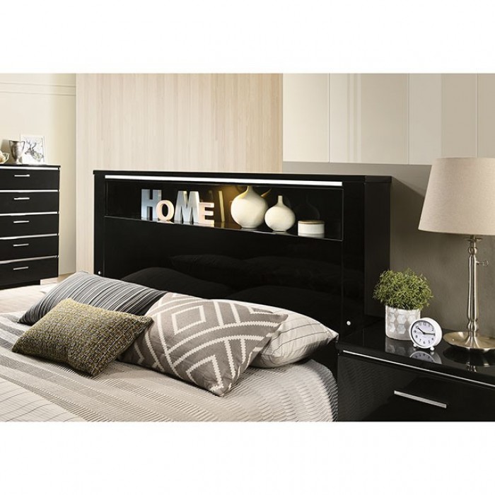 Furniture of America Carlie Bedroom Set - Thumbnail 5