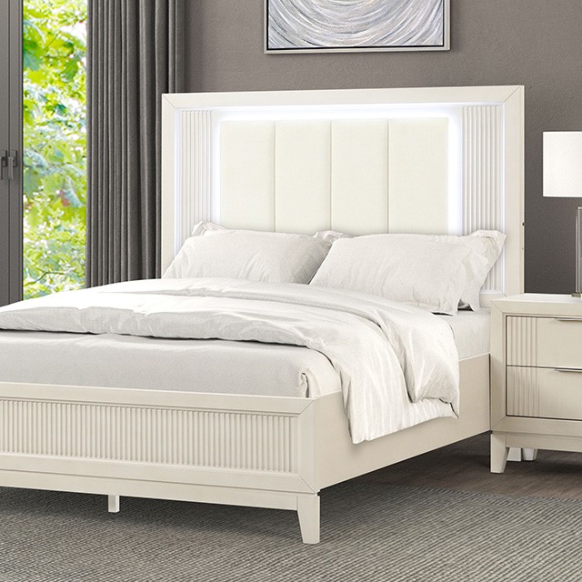 Furniture of America Isadore Bed