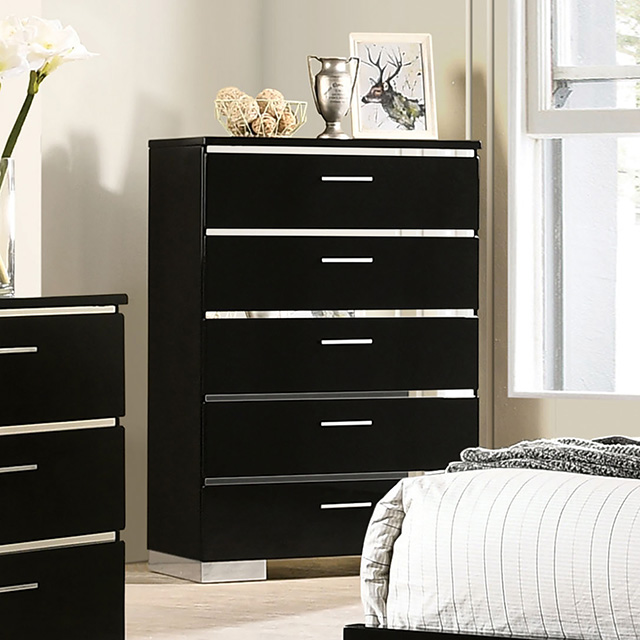 Furniture of America Carlie Chest